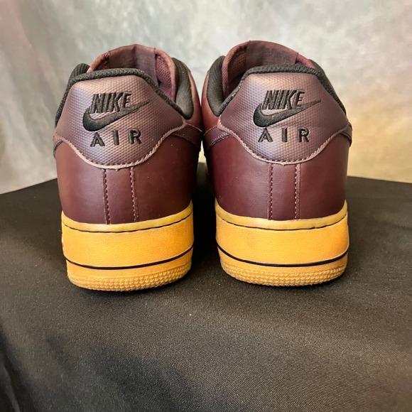 Nike Air Force 1 Low Burgundy Gold Accent Gum Bottom Mens Sneakers - Picture 6 of 9
